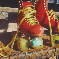 Spark Derby Laces - Gold