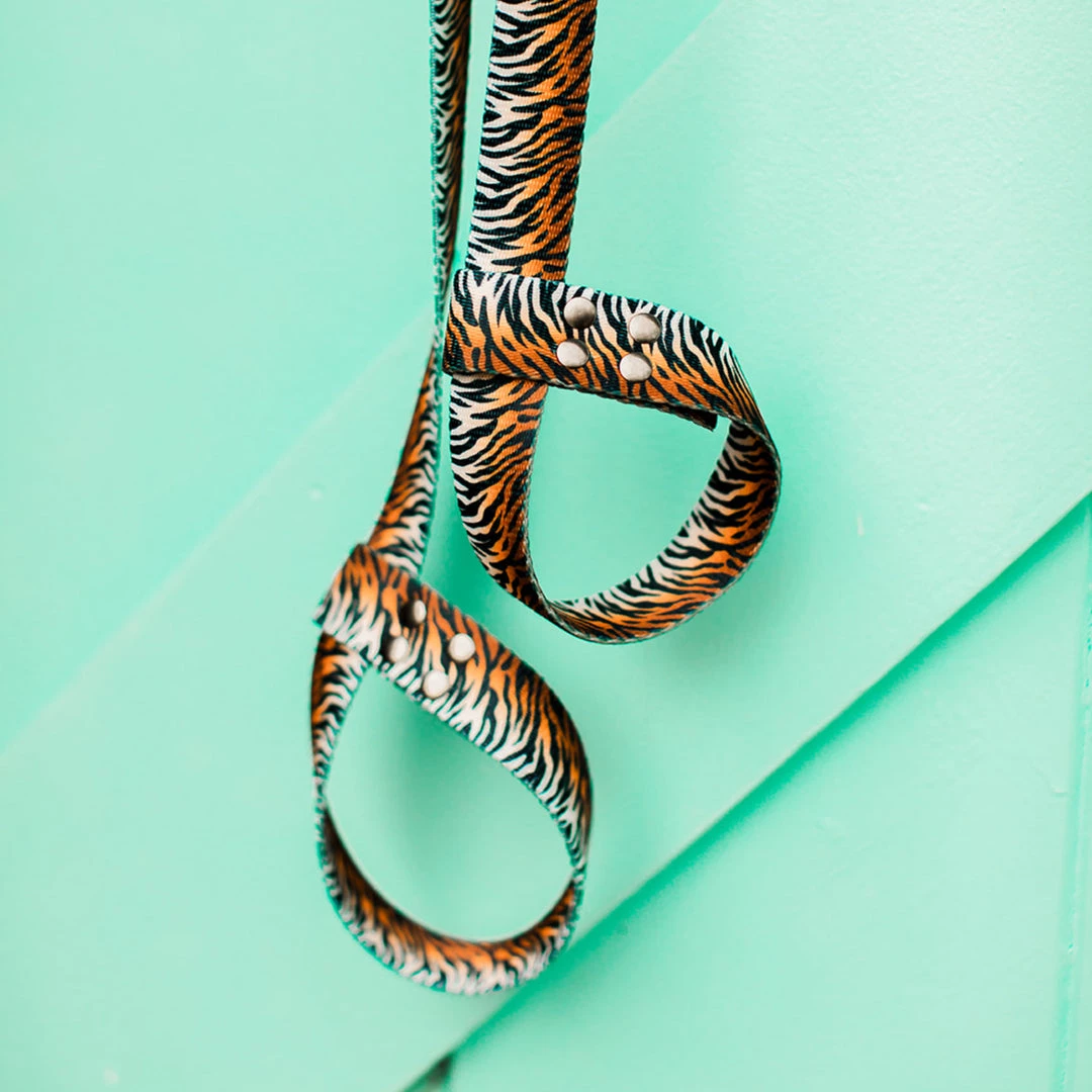 RollerSkate Together Skate Leash - Tiger Stripes 3 RollerSkate Together Skate Leash - Tiger Stripes